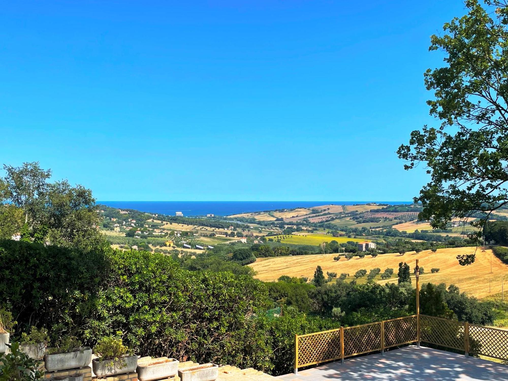 פוטנצה פיצ'נה Villa Lucilla - B&B Rooms And Pool מראה חיצוני תמונה