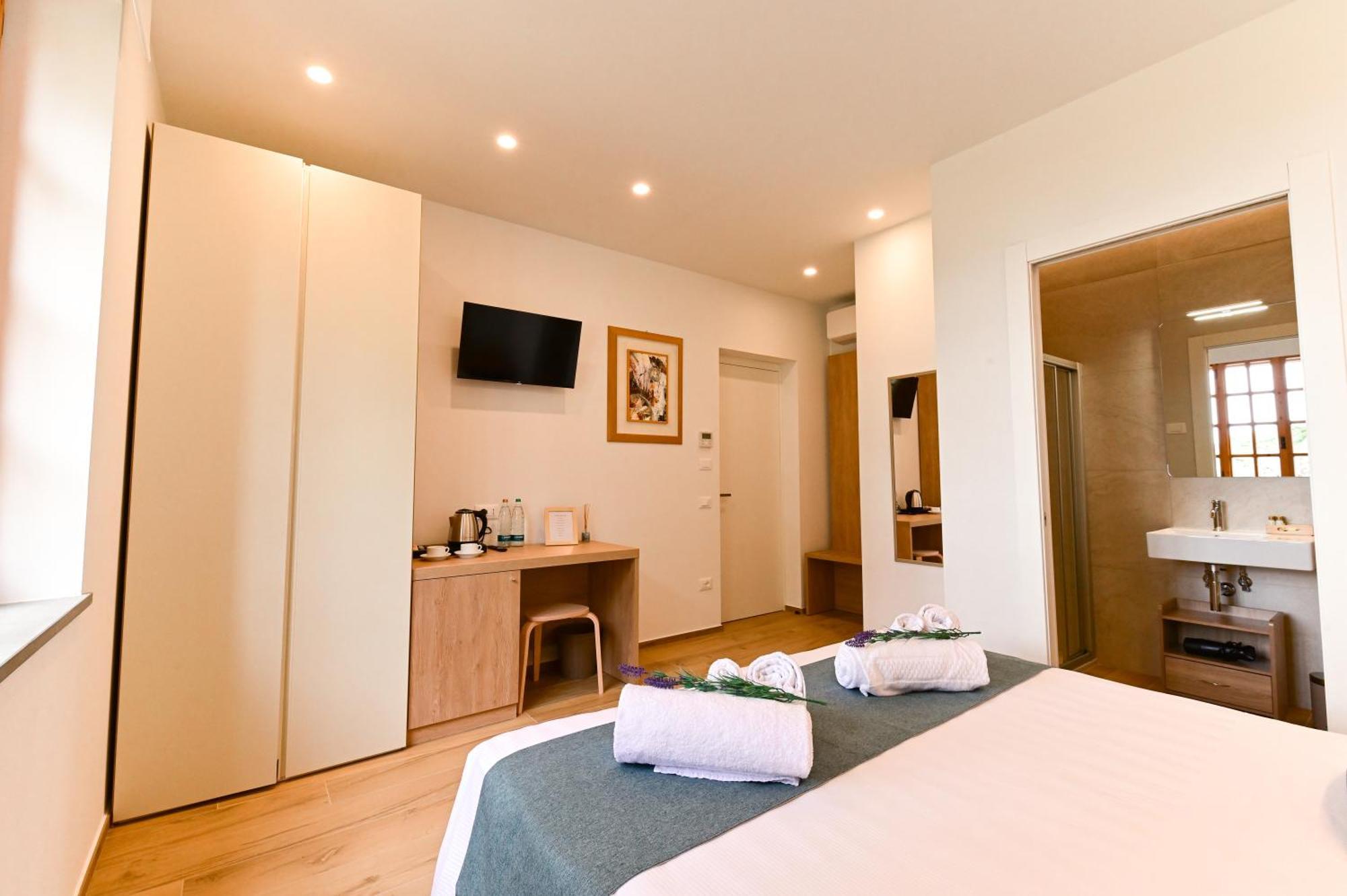 פוטנצה פיצ'נה Villa Lucilla - B&B Rooms And Pool מראה חיצוני תמונה